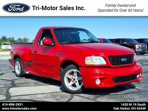 Used 2000 Ford F150 Lightning RWD image 1