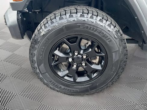 Used 2021 Jeep Wrangler Unlimited Sport AWD/4WD image 35
