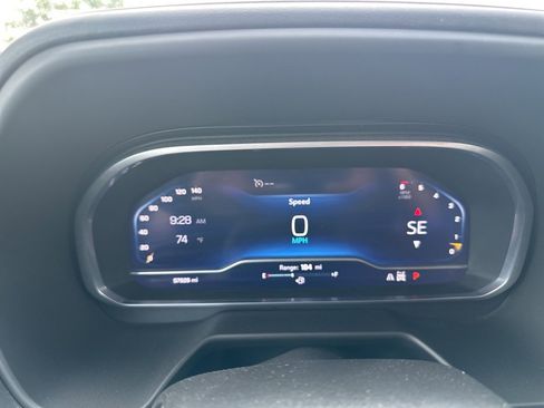 Used 2023 Chevrolet Tahoe LT image 28