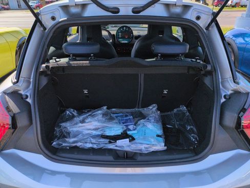 New 2026 MINI Cooper 2-Door Hardtop FWD image 20