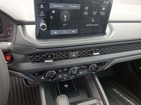New 2026 Honda Accord SE image 8