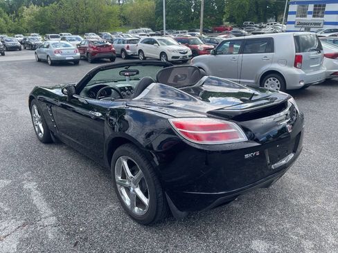 Used 2007 Saturn Sky Red Line RWD image 8