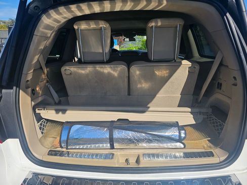 Used 2016 Mercedes-Benz GL 450 GL 450 image 9