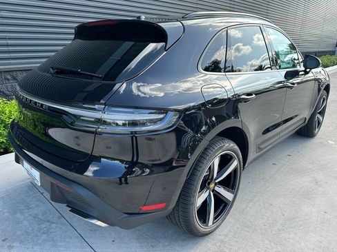 Used 2025 Porsche Macan image 8