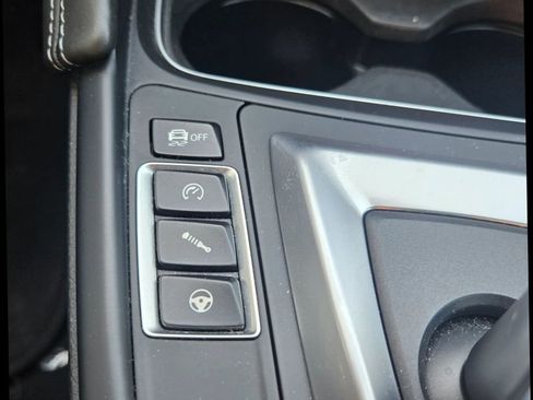 Used 2015 BMW M4 Coupe image 13