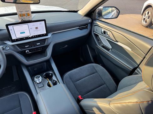 New 2026 Ford Explorer Tremor image 31