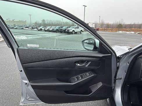 Used 2023 Honda Accord LX image 23