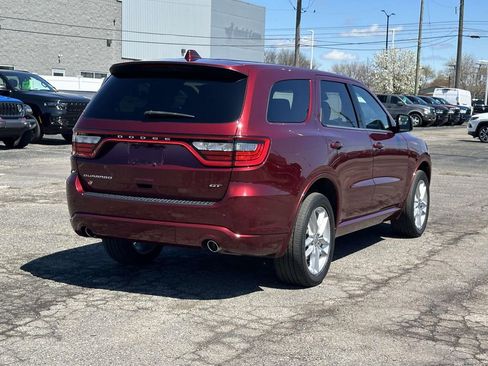 Used 2022 Dodge Durango GT image 4