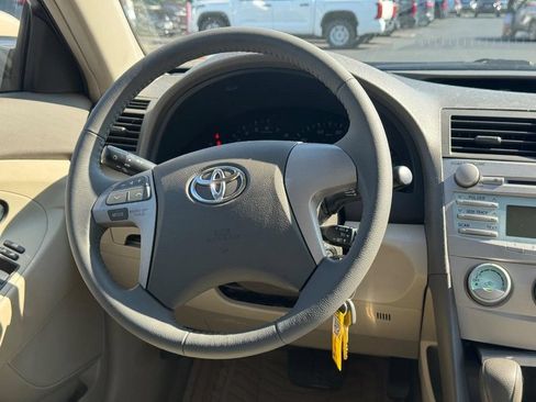 Used 2008 Toyota Camry LE FWD image 17