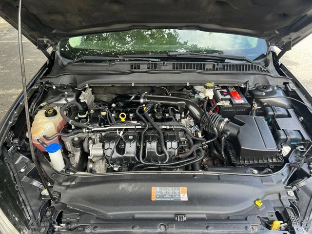 Used 2019 Ford Fusion SE AWD/4WD image 41