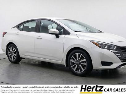 Used 2025 Nissan Versa SV w/ Trunk Package