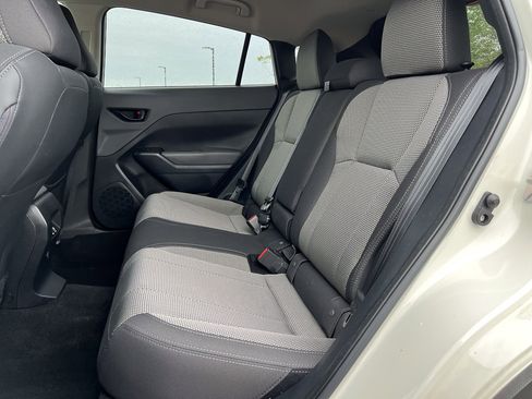 Used 2024 Subaru Crosstrek 2.0i Premium AWD/4WD image 25