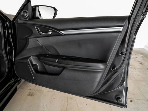 Used 2021 Honda Civic Sport image 38
