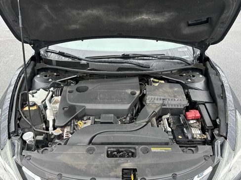 Used 2016 Nissan Altima 2.5 SL FWD image 29