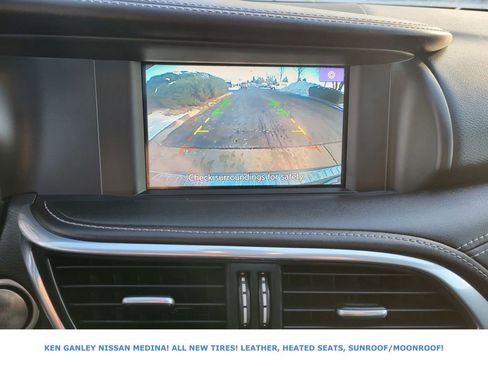 Used 2018 INFINITI QX30 Premium w/ Cargo Package image 28