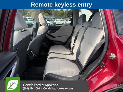 Used 2019 Subaru Forester Premium w/ All-Weather Package AWD/4WD image 11