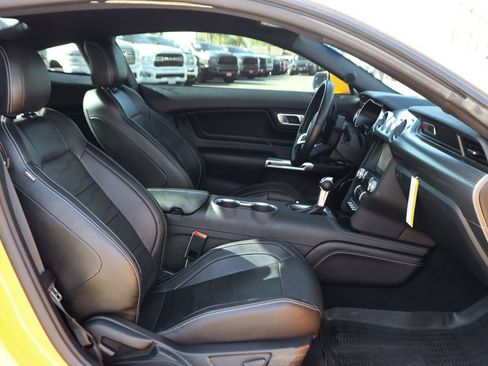 Used 2022 Ford Mustang GT Premium w/ GT Performance Package RWD image 38