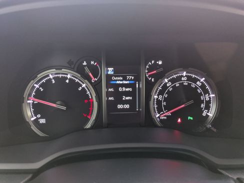 Certified 2022 Toyota 4Runner Limited RWD image 15