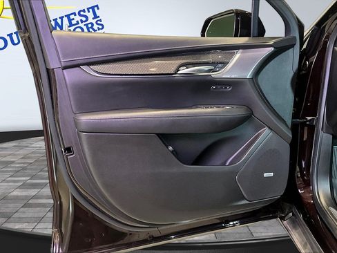 Used 2020 Cadillac XT5 Sportv AWD/4WD image 20