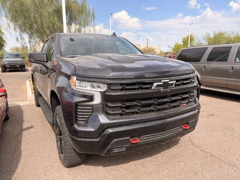 Used 2022 Chevrolet Silverado 1500 LT Trail Boss w/ Protection Package AWD/4WD image 3