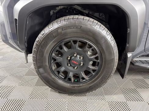 Used 2025 Toyota 4Runner TRD Off-Road Premium w/ Tow Technology Package AWD/4WD image 10