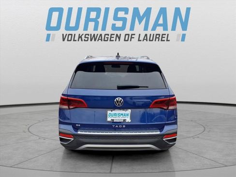 Used 2022 Volkswagen Taos SE image 3