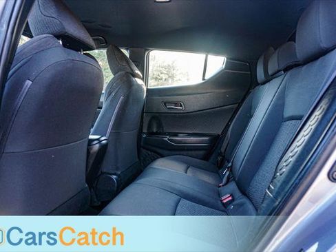 Used 2018 Toyota C-HR XLE image 20