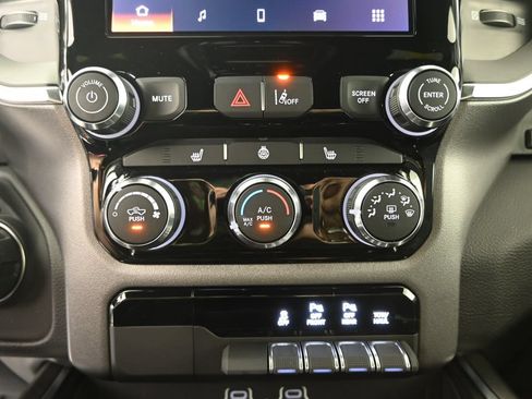 Used 2025 RAM 1500 Big Horn AWD/4WD image 29