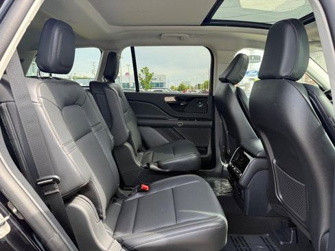 New 2025 Lincoln Aviator AWD w/ Equipment Group 101A image 7