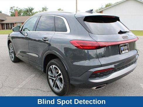 Certified 2025 Audi Q5 Premium Plus w/ Premium Plus AWD/4WD image 8