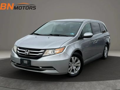 Used 2016 Honda Odyssey SE