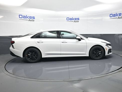 New 2026 Kia K5 LXS FWD image 9