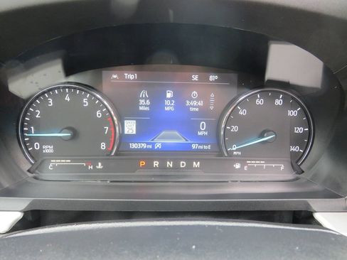Used 2020 Ford Explorer XLT w/ Equipment Group 202A AWD/4WD image 16