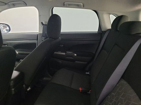 Used 2021 Mitsubishi Outlander Sport SE image 18