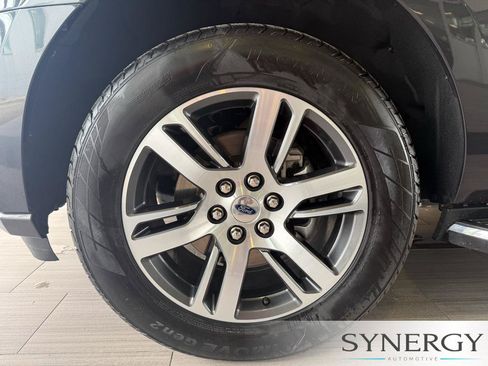 Used 2023 Ford Expedition Limited AWD/4WD image 9