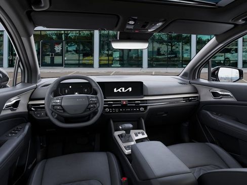 New 2026 Kia Sportage X-Line w/ X-Line Technology Package image 14