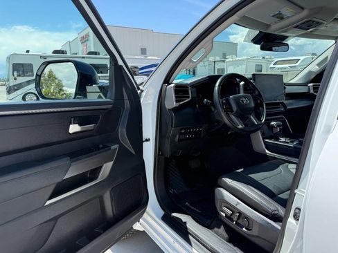 Used 2023 Toyota Tundra SR5 w/ SR5 Premium Package AWD/4WD image 22