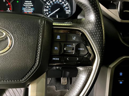 Used 2022 Toyota Tundra SR5 image 12