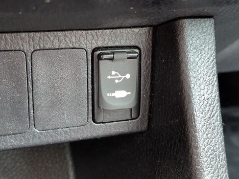 Used 2019 Toyota Corolla LE FWD image 20