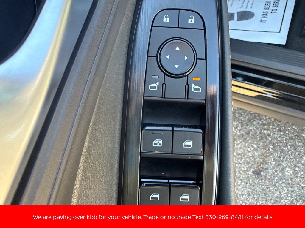 New 2027 Nissan Rogue SV AWD/4WD image 12