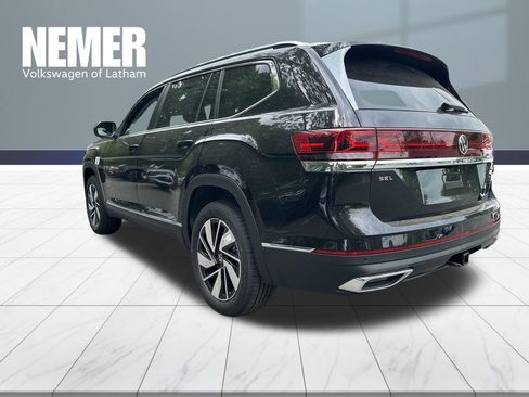 New 2026 Volkswagen Atlas SEL AWD/4WD image 2