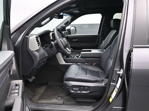 New 2026 Toyota Tundra Platinum w/ TRD Performance Package (TMS) image 10