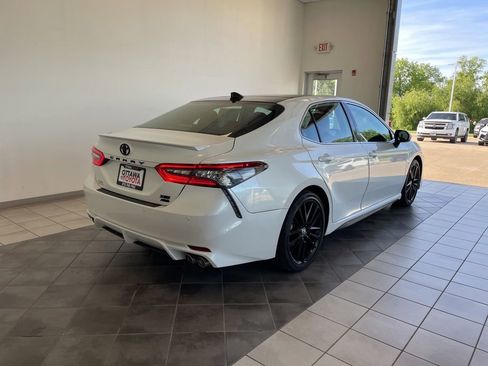 Used 2022 Toyota Camry XSE w/ Navigation Package AWD/4WD image 6