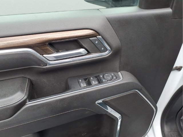 Used 2024 Chevrolet Silverado 3500 LT w/ Convenience Package AWD/4WD image 16
