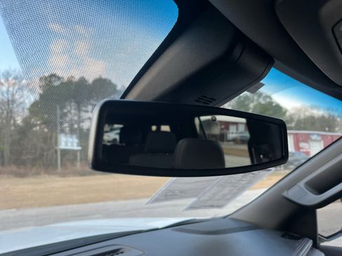 Used 2021 Chevrolet Suburban RST w/ Luxury Package image 27