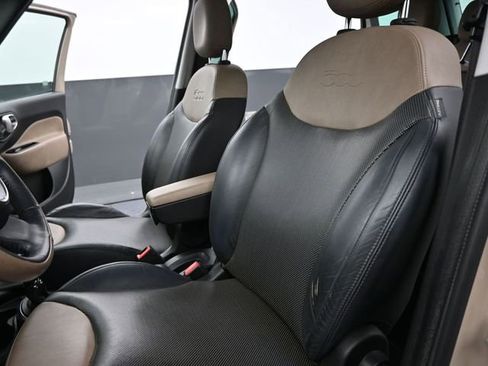 Used 2014 FIAT 500L Lounge image 12