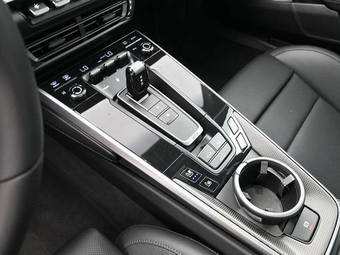 Certified 2025 Porsche 911 Turbo S AWD/4WD image 19