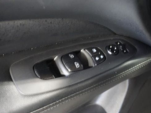 Used 2014 Nissan Pathfinder SL w/ Cargo Package AWD/4WD image 12