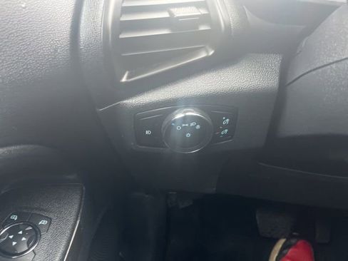 Used 2021 Ford EcoSport SES w/ Interior Protection Package image 25