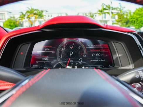 Used 2023 Chevrolet Corvette Stingray Premium Conv w/ Z51 Performance Package image 40